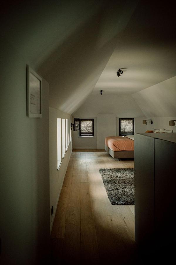 Relais M B&B Frasnes-lez-Anvaing Eksteriør billede